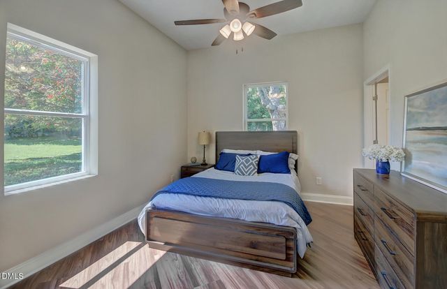132 N State Street, Haw River, NC 27258
