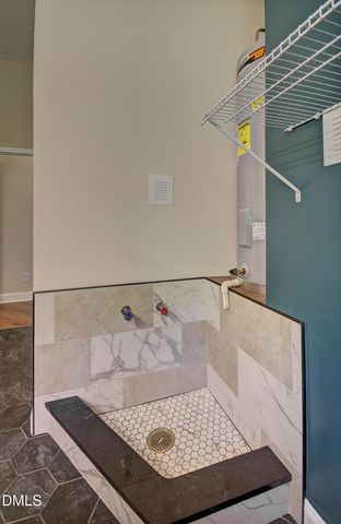 132 N State Street, Haw River, NC 27258