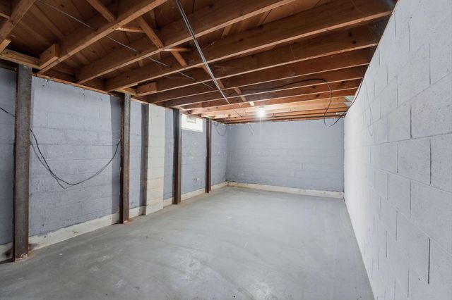 1175-1177 Mccarley Drive S, Columbus, OH 43228