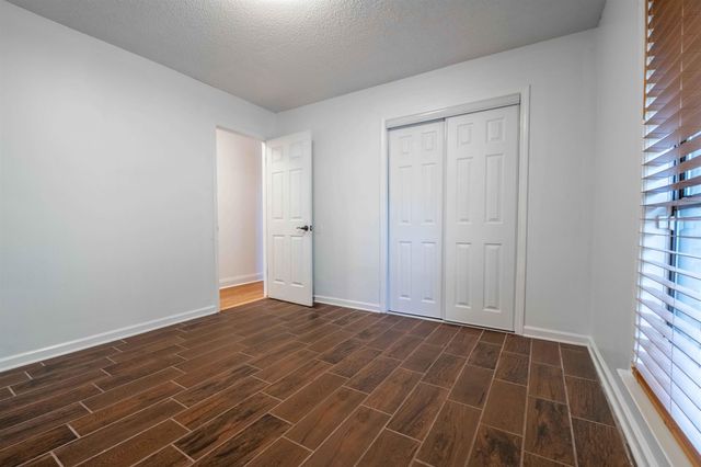 2145 LITTLEMORE DR, Memphis, TN 38016