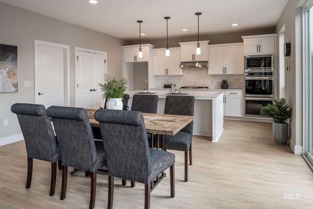 6100 N Arctic Fox, Meridian, ID 83646