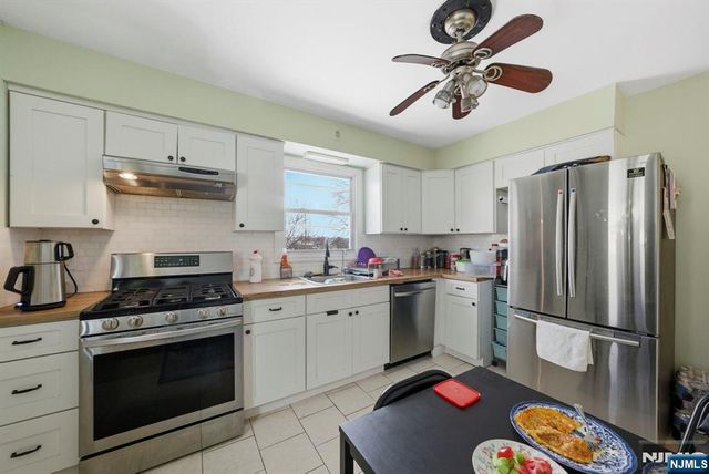 122 Cedar Street, Garfield, NJ 07026