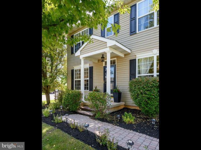 101 HYACINTH WAY, Coatesville, PA 19320