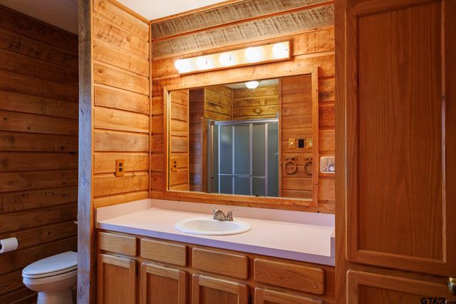 15398 County Road 26, Tyler, TX 75707