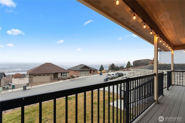 2627 Catalina Avenue, East Wenatchee, WA 98802