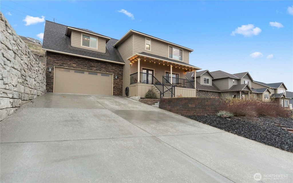 2627 Catalina Avenue, East Wenatchee, WA 98802