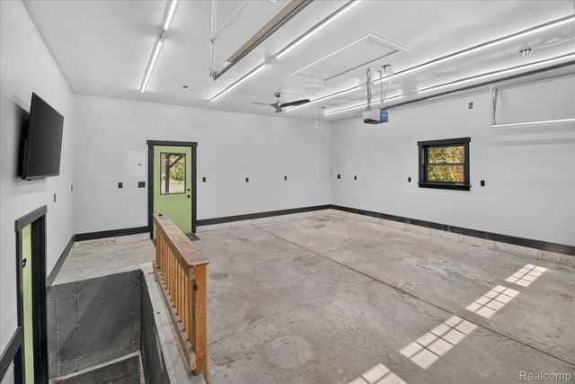 6645 Dunn Road, Oceola Township, MI 48855