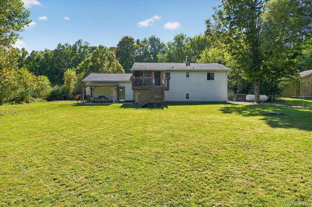 6645 Dunn Road, Oceola Township, MI 48855