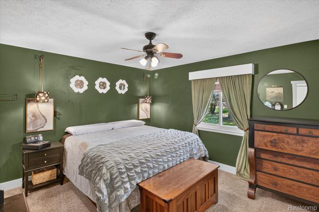 6645 Dunn Road, Oceola Township, MI 48855