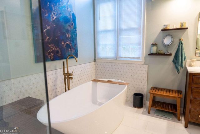 115 Windridge Drive, Fayetteville, GA 30215