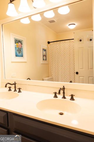 115 Windridge Drive, Fayetteville, GA 30215