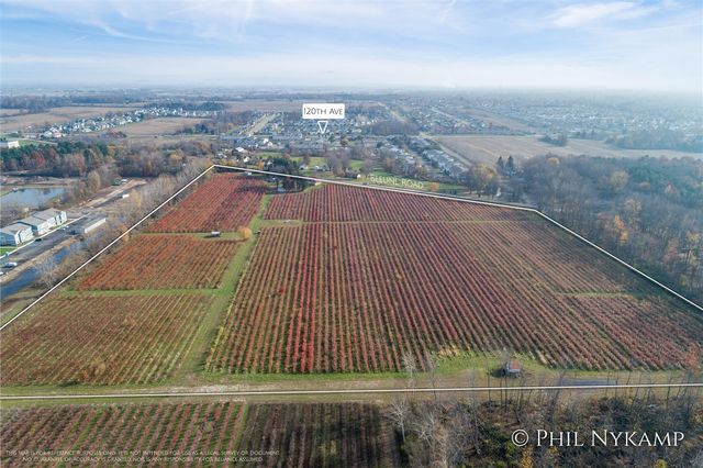 3717 Beeline Road, Holland, MI 49424