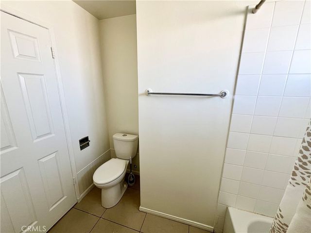 2111 E Avenue Q1, Palmdale, CA 93550