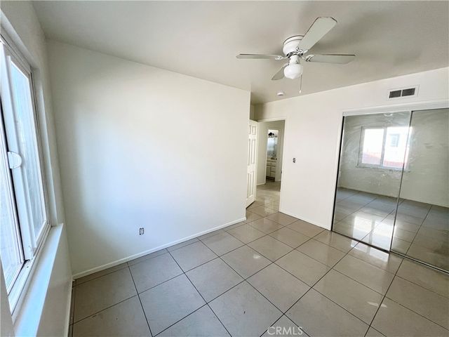 2111 E Avenue Q1, Palmdale, CA 93550