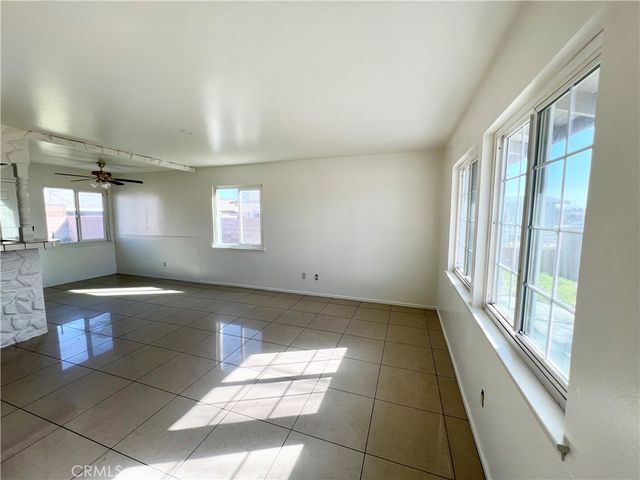 2111 E Avenue Q1, Palmdale, CA 93550
