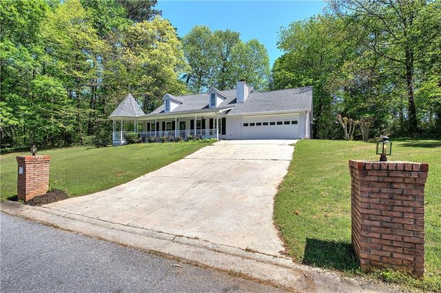 105 Whisper Way, Dacula, GA 30019