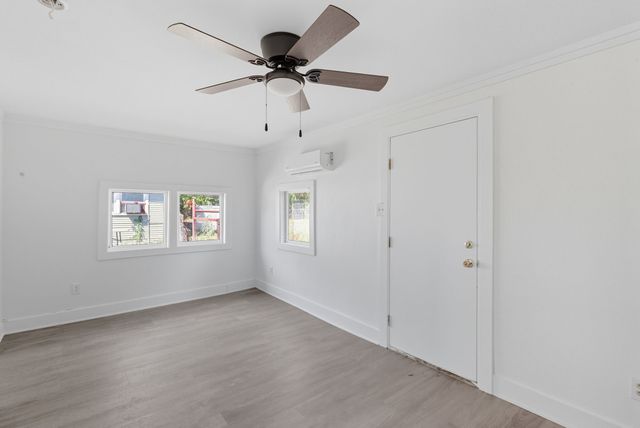 425 S Belknap Street, Stephenville, TX 76401