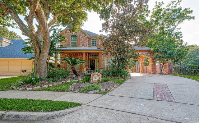 3827 Garden Way, Missouri City, TX 77459