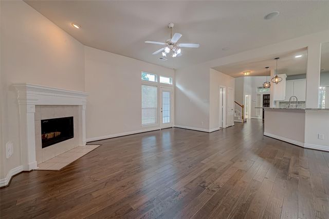 3827 Garden Way, Missouri City, TX 77459