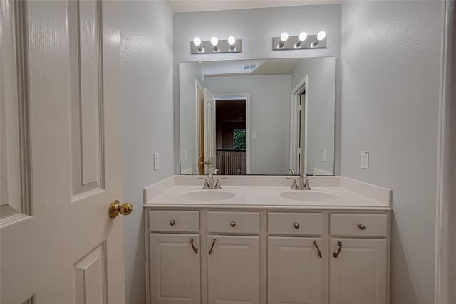 3827 Garden Way, Missouri City, TX 77459