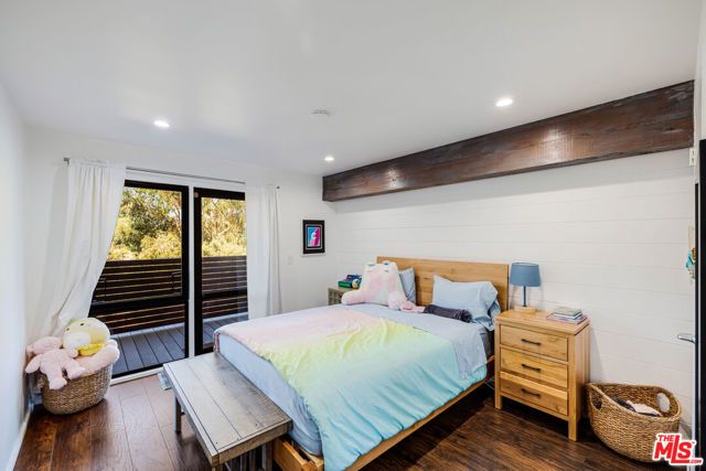 29127 Triunfo Drive, Agoura Hills, CA 91301