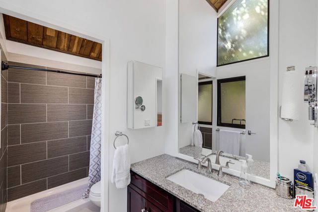 29127 Triunfo Drive, Agoura Hills, CA 91301