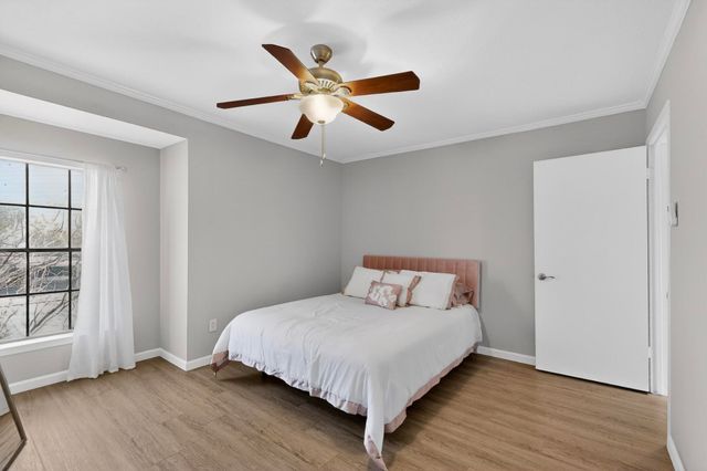 5335 Bent Tree Forest Drive 237, Dallas, TX 75248