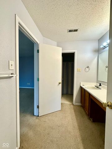 2501 Black Antler Court, Indianapolis, IN 46217