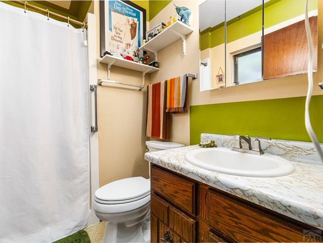 5284 Monte Vista Dr, Colorado City, CO 81019