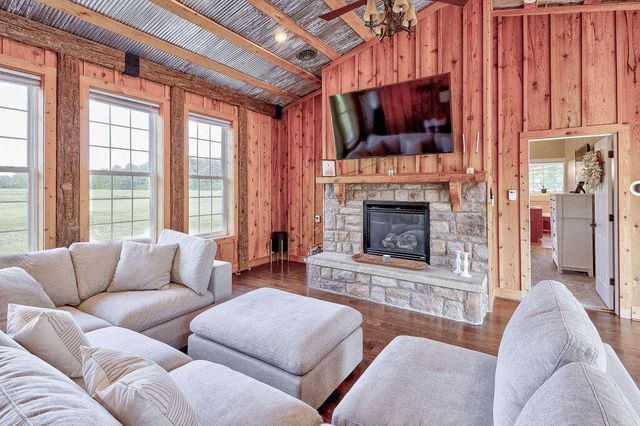 8785 Crouse Willison Road, Johnstown, OH 43031