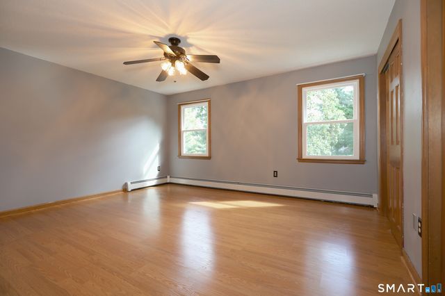 33 Milo Peck Lane, Windsor, CT 06095