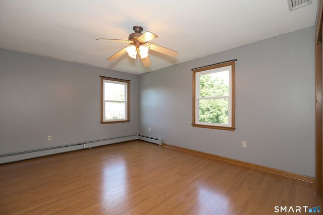 33 Milo Peck Lane, Windsor, CT 06095