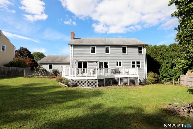 33 Milo Peck Lane, Windsor, CT 06095