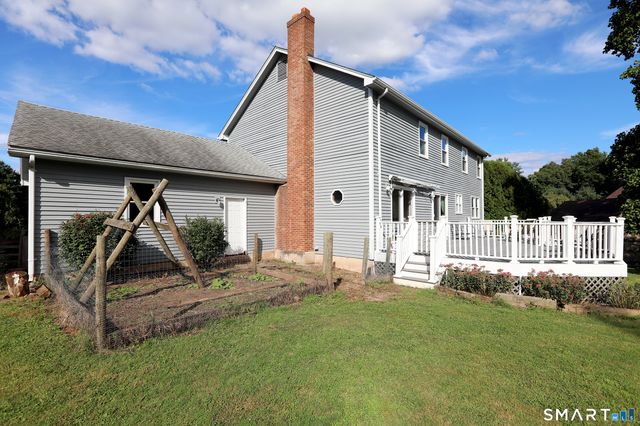 33 Milo Peck Lane, Windsor, CT 06095