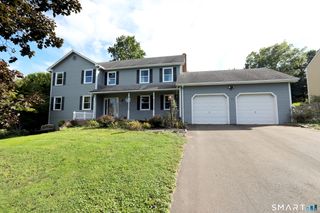 33 Milo Peck Lane, Windsor, CT 06095