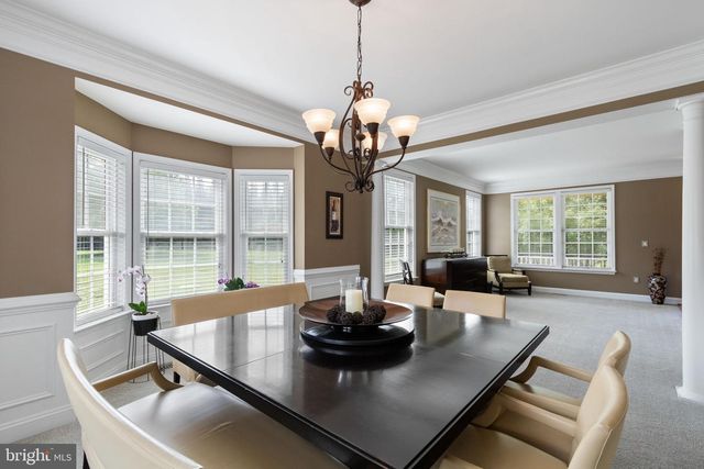 20 GIBSON DR, Fredericksburg, VA 22406