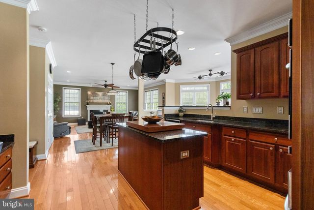 20 GIBSON DR, Fredericksburg, VA 22406