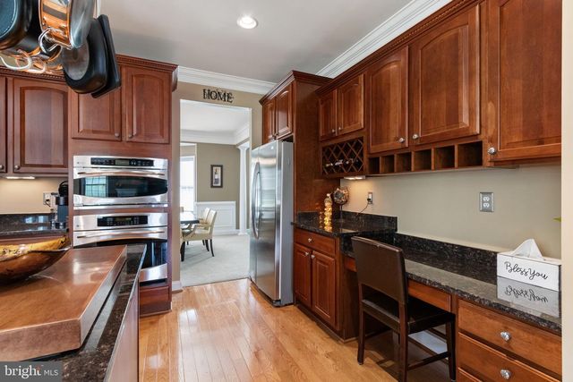 20 GIBSON DR, Fredericksburg, VA 22406