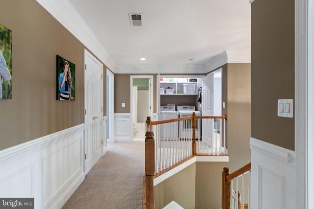 20 GIBSON DR, Fredericksburg, VA 22406