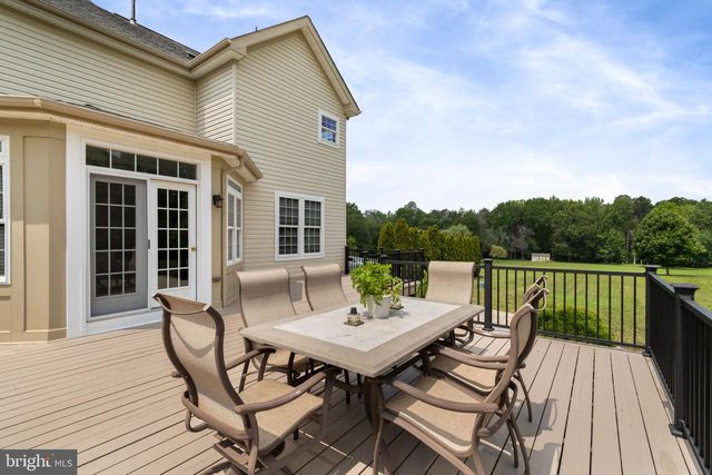 20 GIBSON DR, Fredericksburg, VA 22406