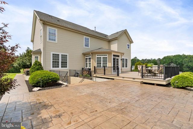 20 GIBSON DR, Fredericksburg, VA 22406