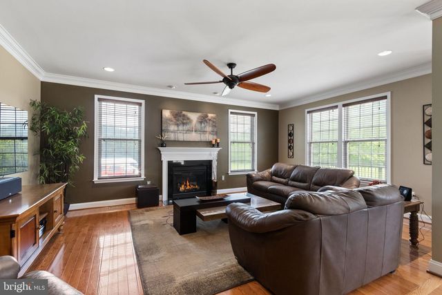 20 GIBSON DR, Fredericksburg, VA 22406