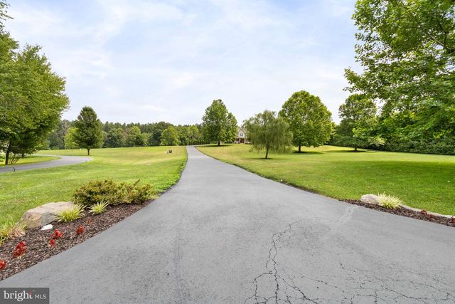 20 GIBSON DR, Fredericksburg, VA 22406