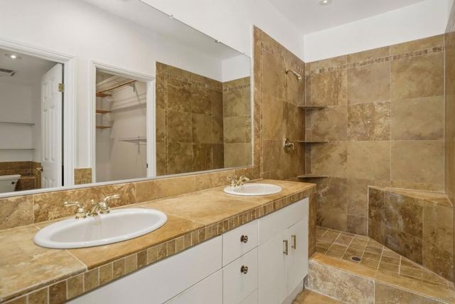 3964 Richmond, San Diego, CA 92103