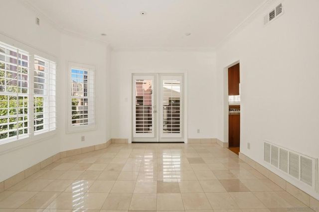 3964 Richmond, San Diego, CA 92103