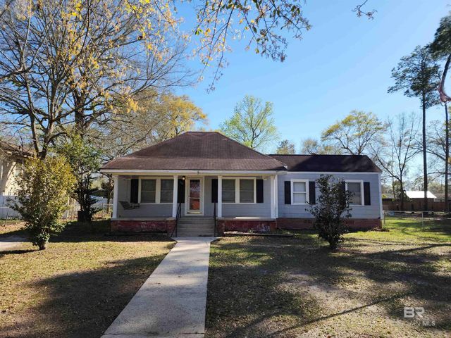 706 E Horner Street, Atmore, AL 36502