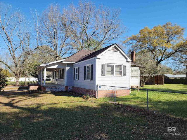 706 E Horner Street, Atmore, AL 36502
