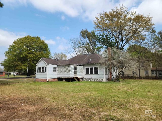 706 E Horner Street, Atmore, AL 36502