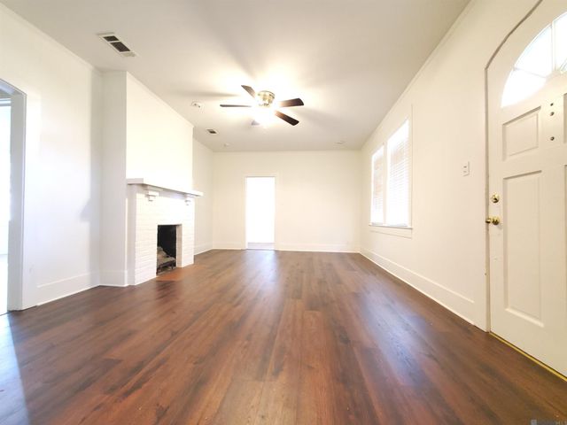 7862 Sevenoaks Ave, Baton Rouge, LA 70806