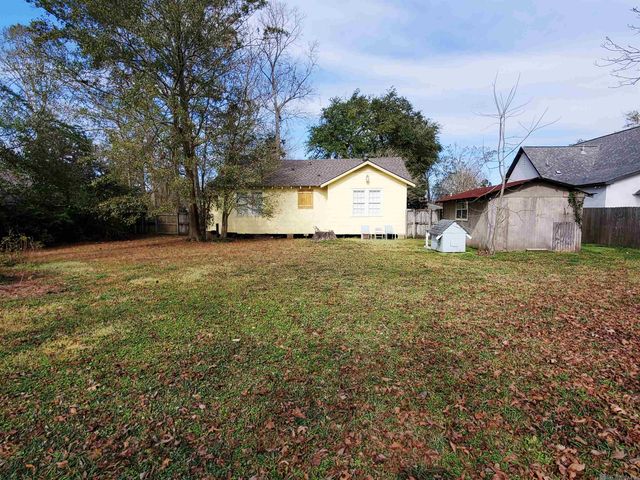 7862 Sevenoaks Ave, Baton Rouge, LA 70806